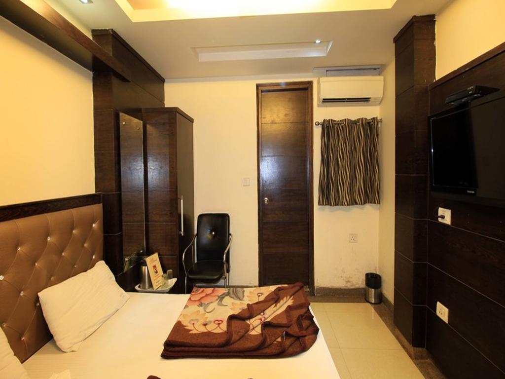 Adb Rooms Hotel Chander Palace Νέο Δελχί Εξωτερικό φωτογραφία
